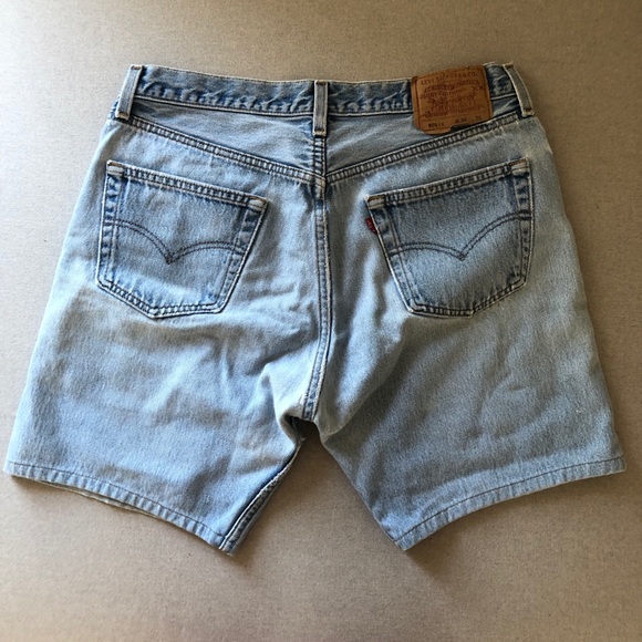 Button Fly Vintage Levi’s 501 Shorts - Picture 2 of 9